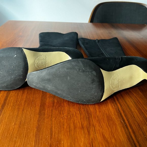 Black Suede Mid calf boots - Picture 2 of 4